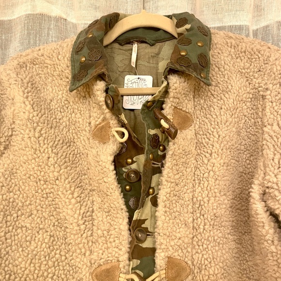 Free People Camo Sherpa Combo Jacket - Picture 2 of 5